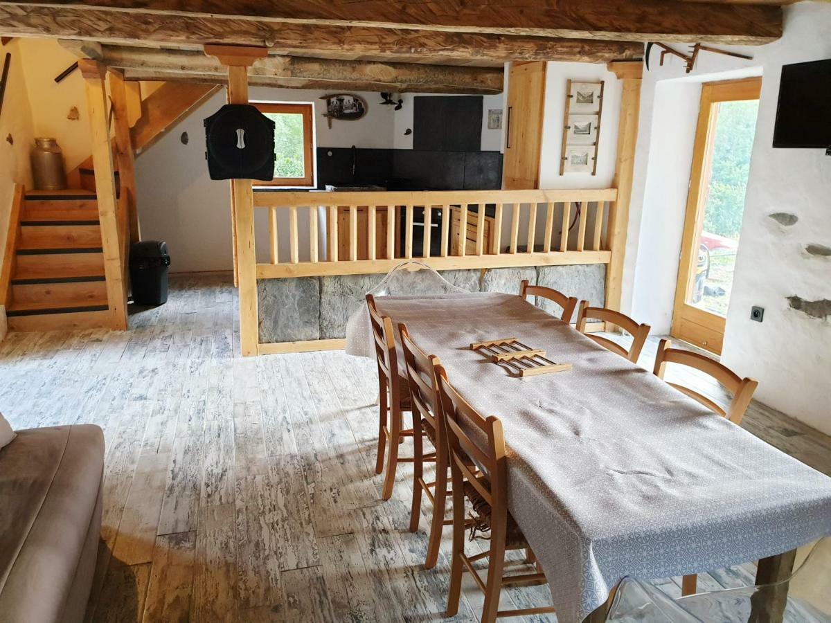 Bergerie Grange Des 3 Cirques Troumouse Gavarnie Estaube 4 Personnes Exteriér fotografie